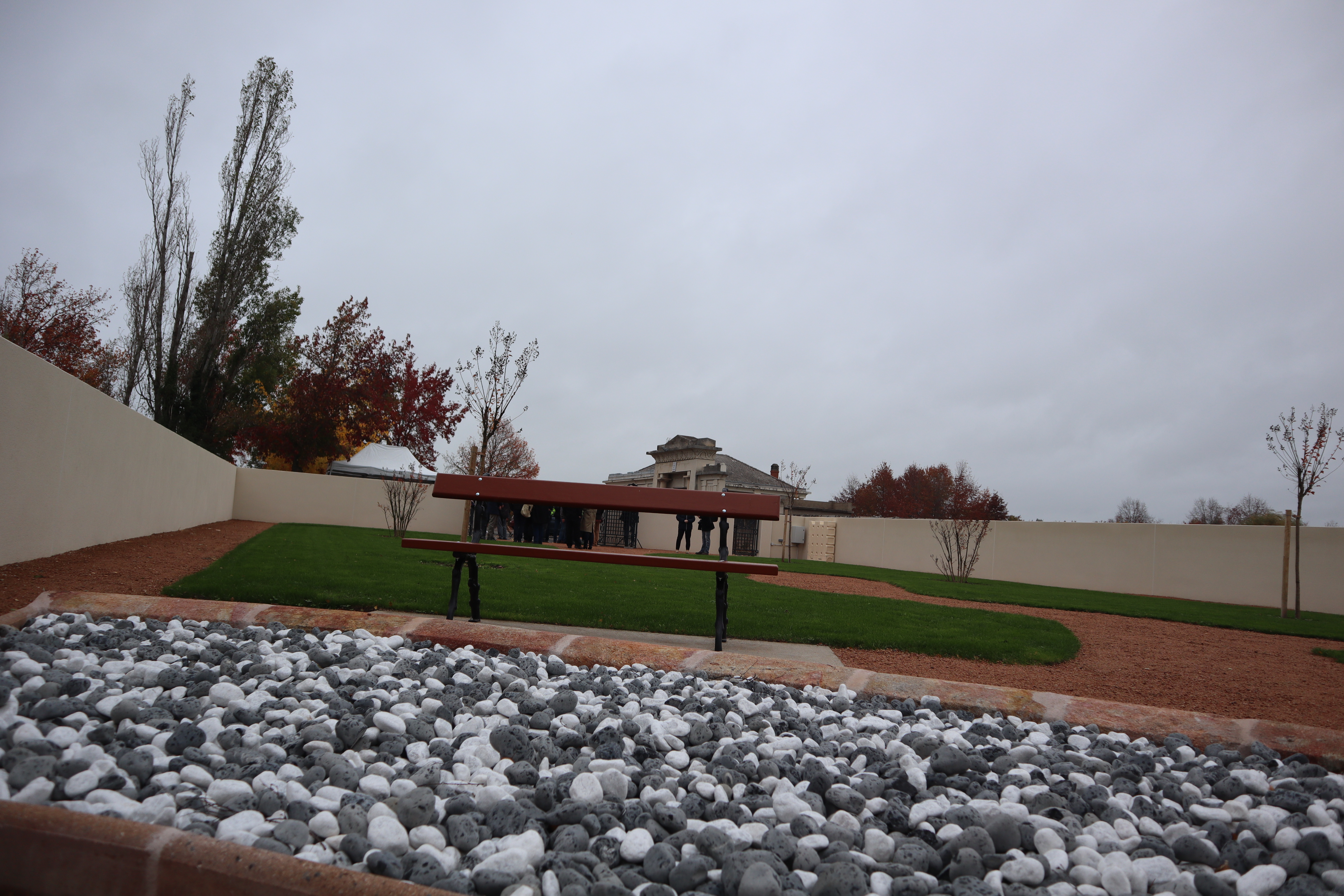 Cimeti&egrave;re animalier montlu&ccedil;on Octobre 2025 (1).JPG (8.09 MB)