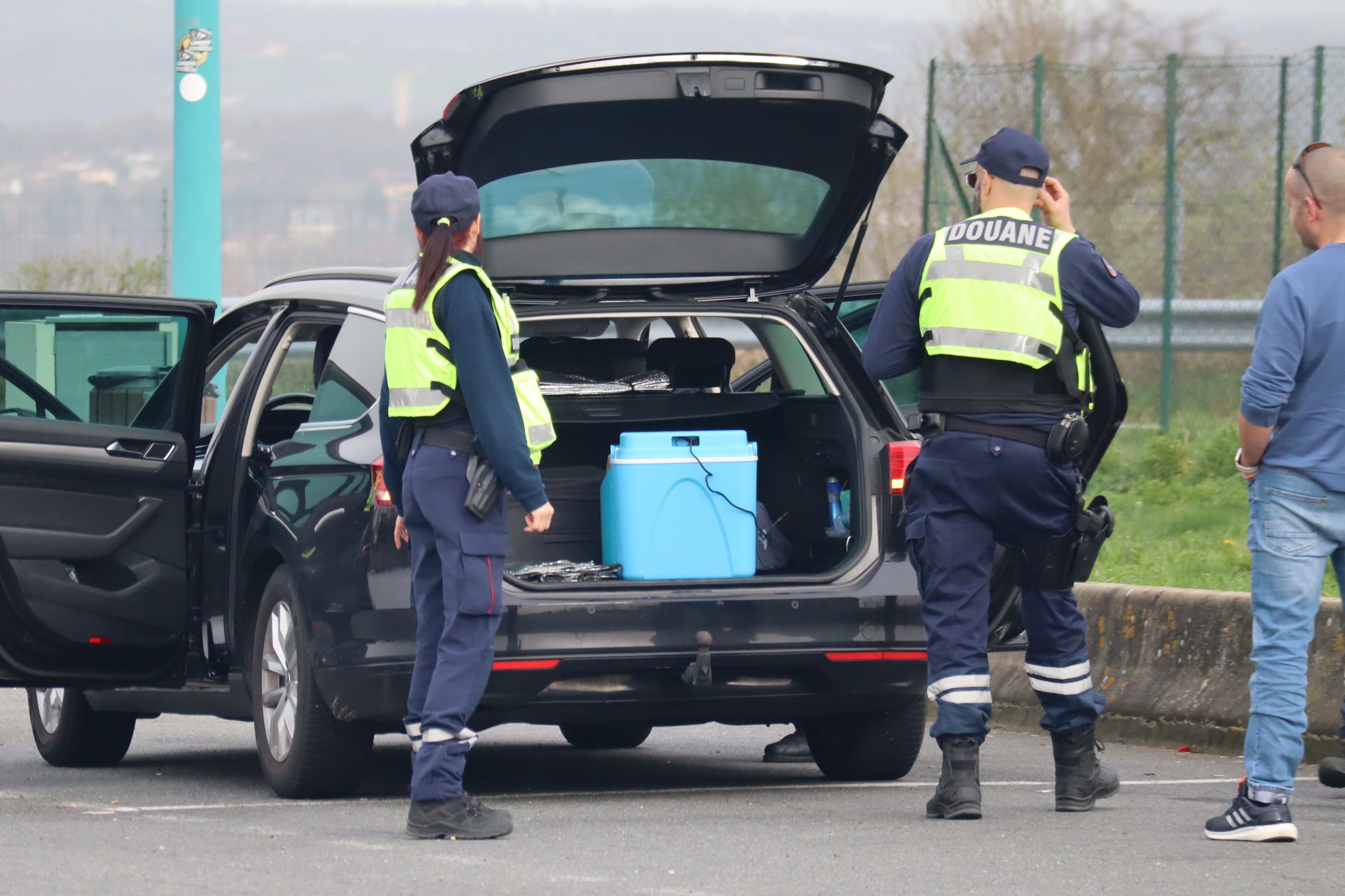 Contr&ocirc;le flux douanes aire quinssaines N145 Mars 2026 (6).JPG (2.33 MB)