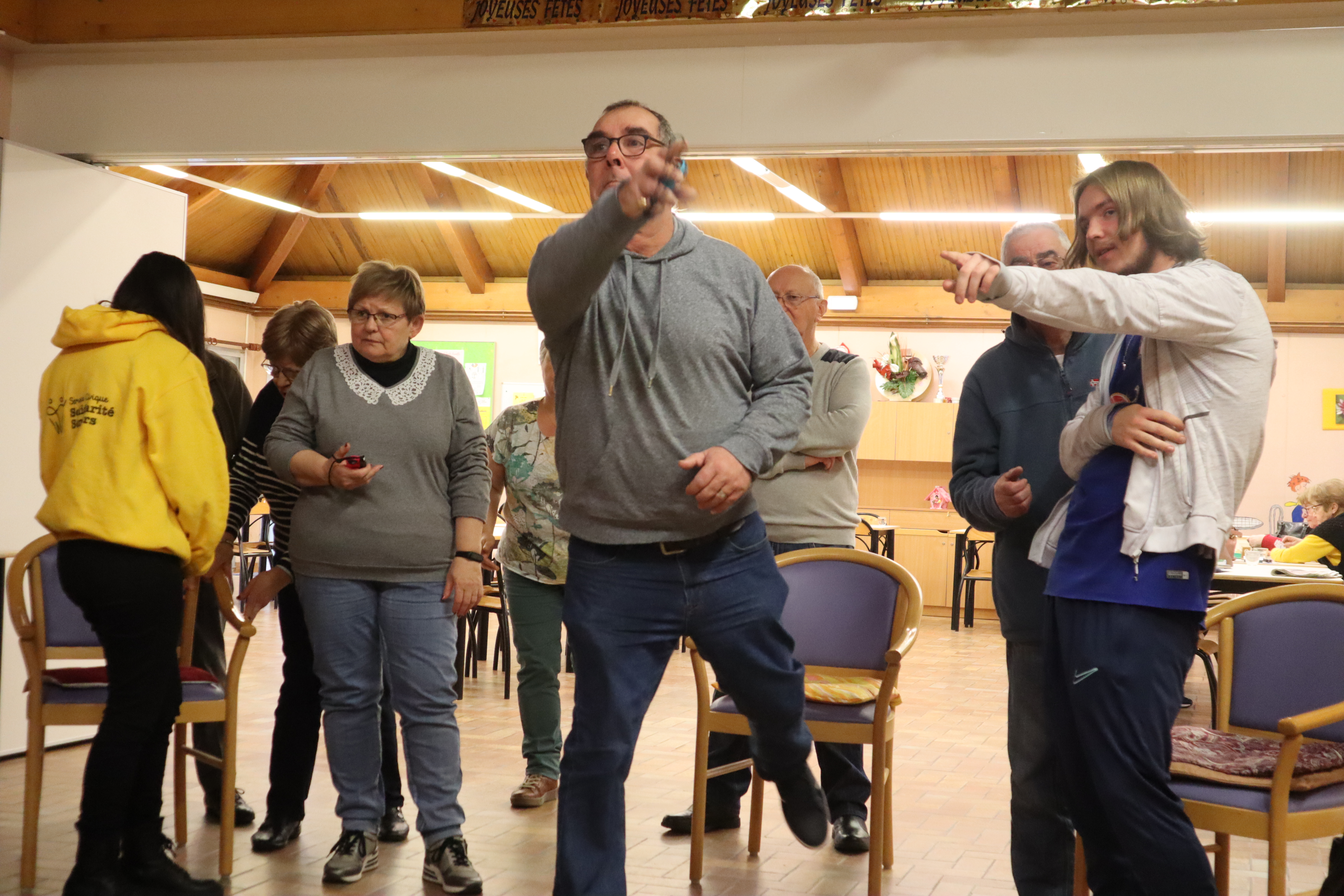 E sport bowling switch seniors (1).JPG (7.99 MB)