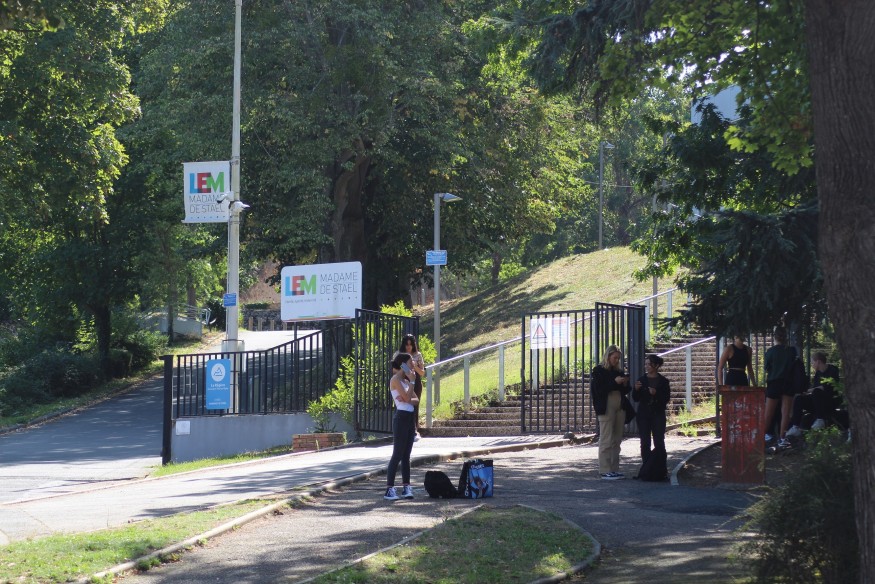 Des dizaines d'élèves malades : l'ARS retient un épisode de "gastro-entérite aiguë" au lycée madame de Staël