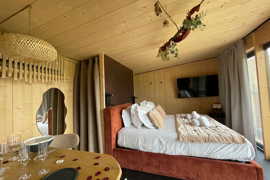 A Prémilhat, des lodges haut-de-gamme pour séduire une clientèle en quête de quiétude