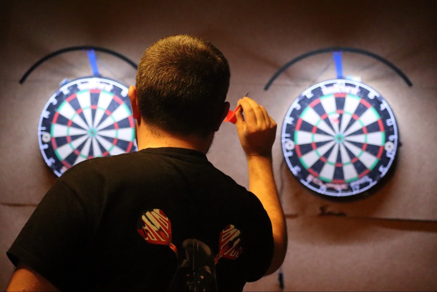 A Montluçon, les fléchettes tentent de se faire une place avec le club Dart side