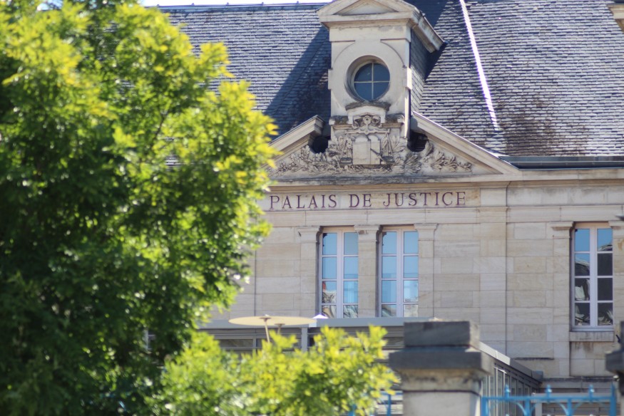 "Un pillage calculé" : une septuagénaire montluçonnaise condamnée pour abus de faiblesse sur un nonagénaire