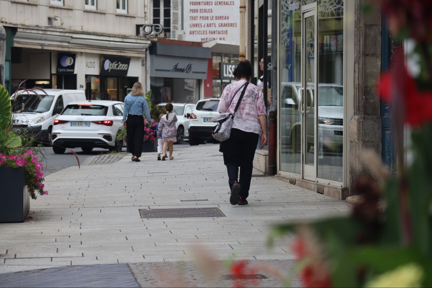 "Ramener du flux" : l'adjointe au commerce de proximité détaille les mesures pour renforcer l'attractivité du centre-ville de Montluçon